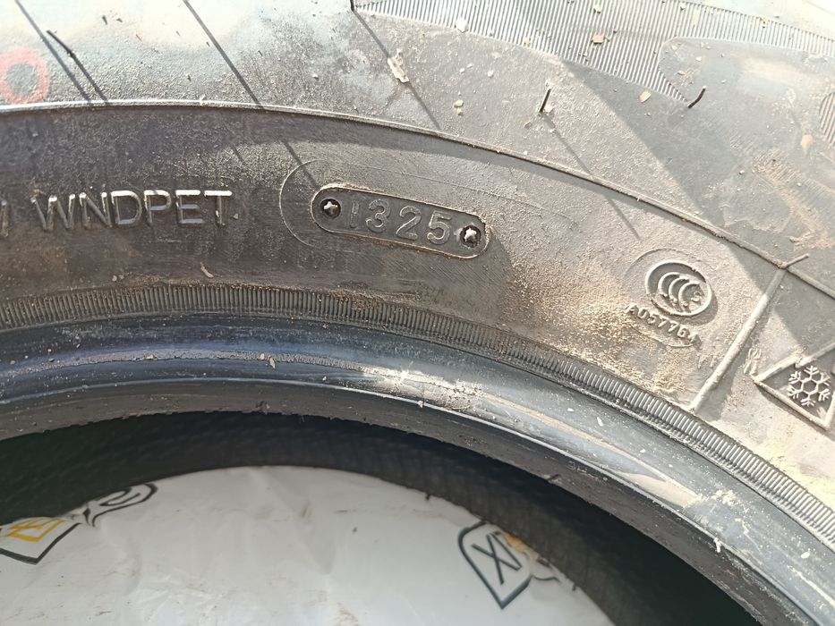 Продам резину 235/75 r15