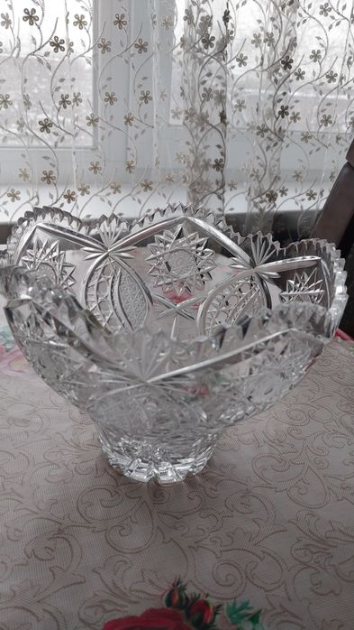 Вазы хрустальные,новые настоящие