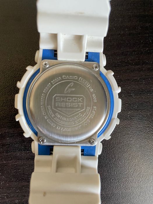 Часовник Casio G-shock