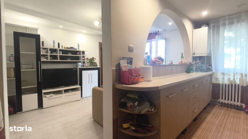 Apartament 3 camere in Deva, zona Licee