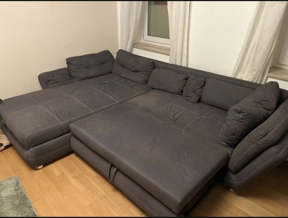 Canapea extensibilă cu spațiu pentru depozitare