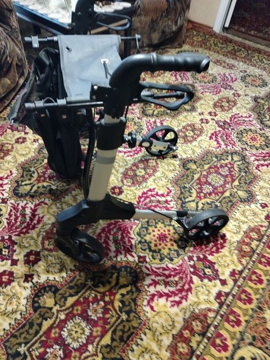 Ходунки для взрослых