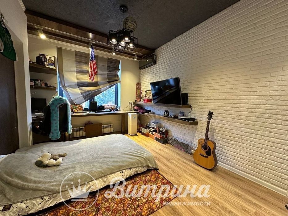 5 комнатный дом на 2,8 сотках на Циолковском Олтинтепа