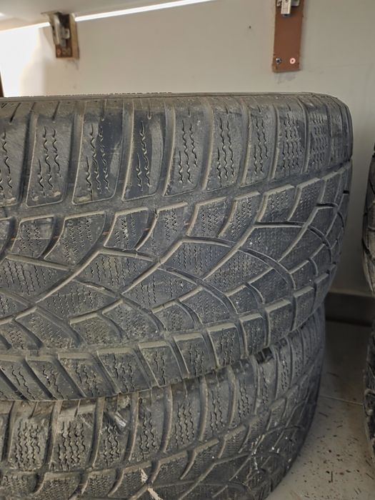 4 броя зимни гуми Dunlop sp winter sport 3d 275 35 R21 цола инча 275/35/21 дънлоп зима зимна гума275/35 21 21 цола