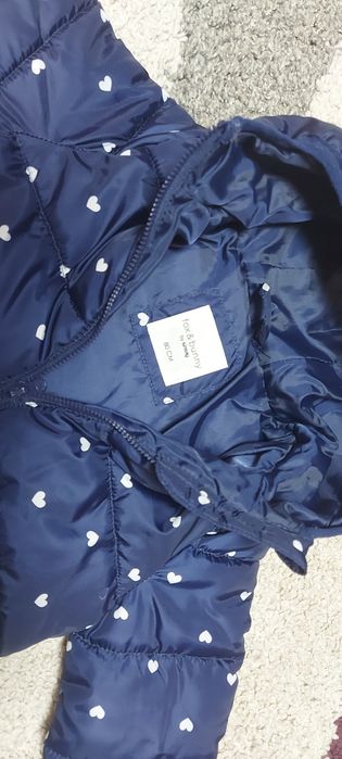 Продавам пролетно/есенно яке за дете 80 ст