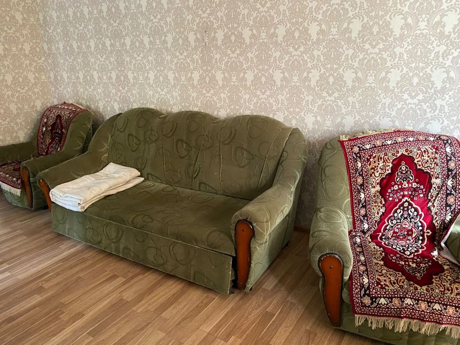 1 диван и 2 кресла