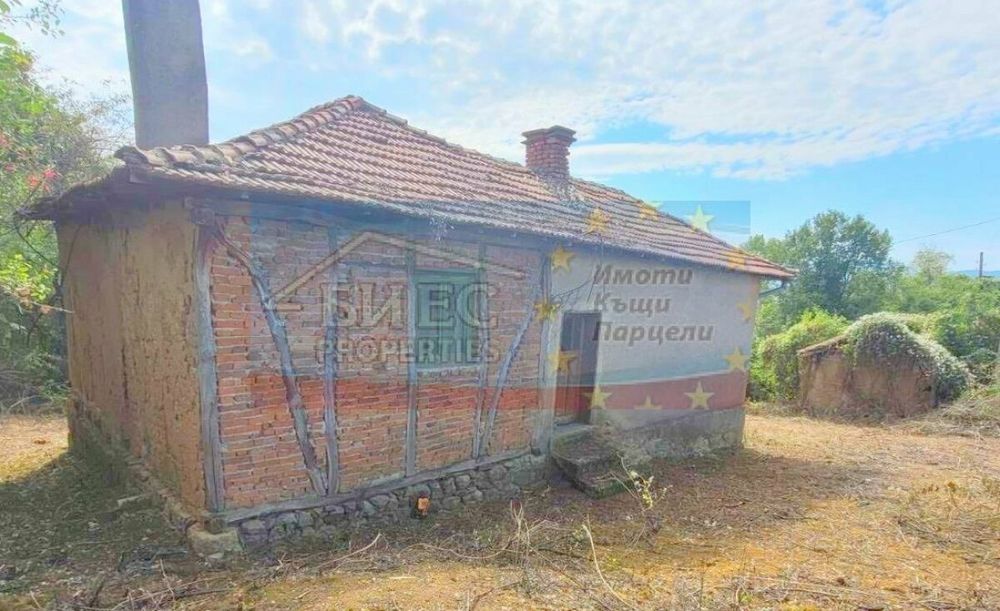 Продава се Къща в с. Егълница, Област Перник - 70 кв.м за 503 €/кв.м - Снимка #1