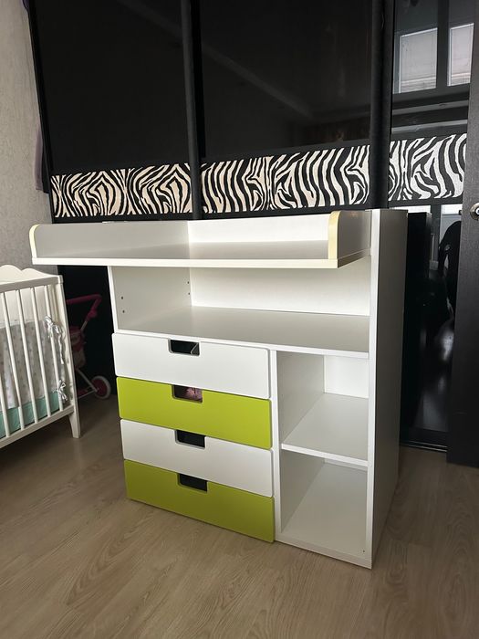 Продам пеленальный стол