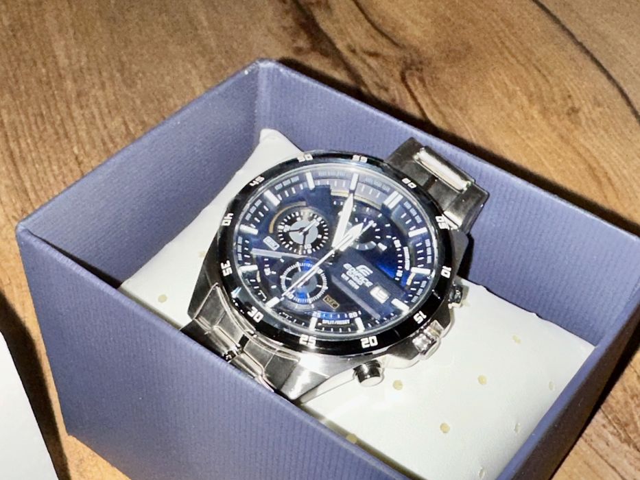Наручные часы Casio Edifice EFR-556DB-2AVUEF