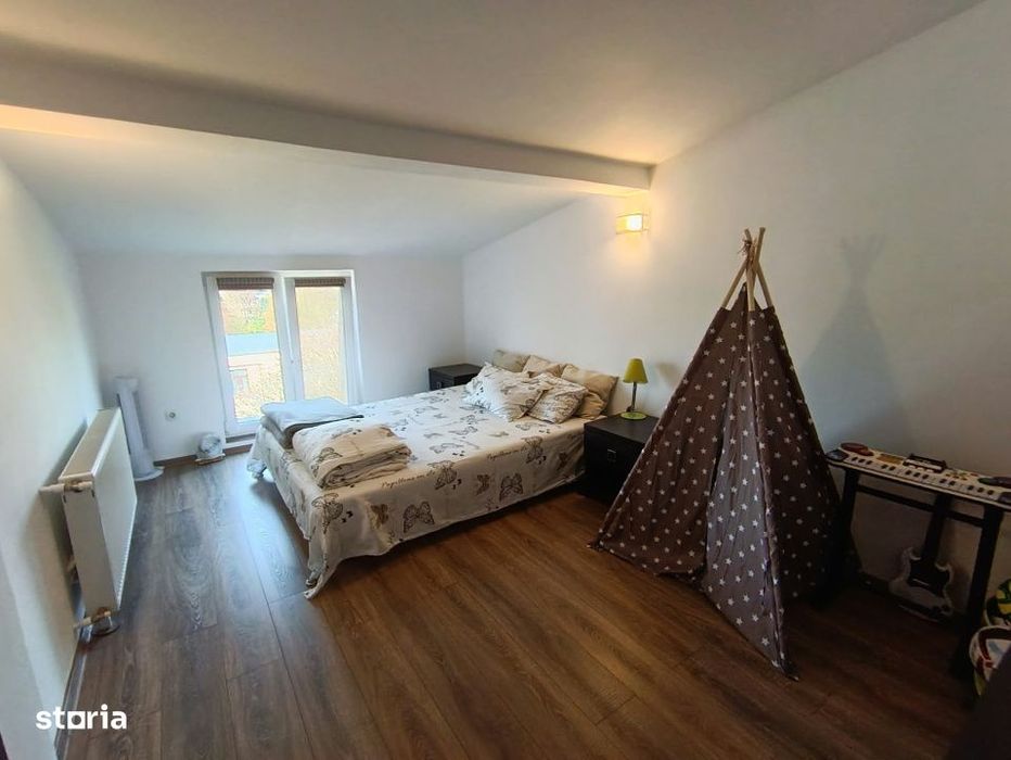 Apartament 4 camere, 95 mp, zona Central