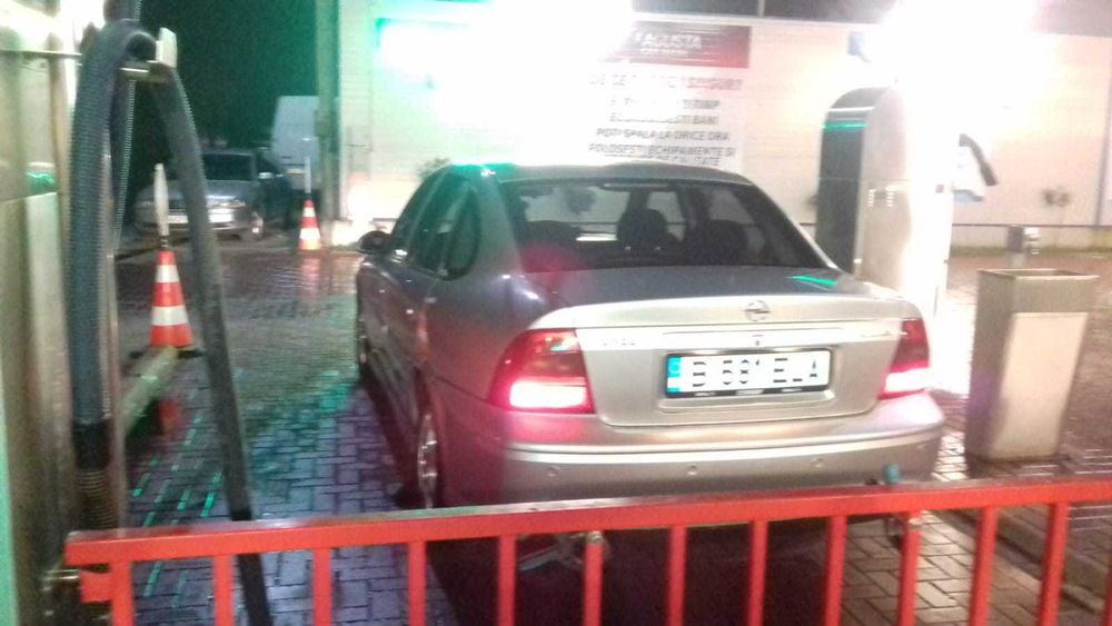 Vand Opel Vectra B