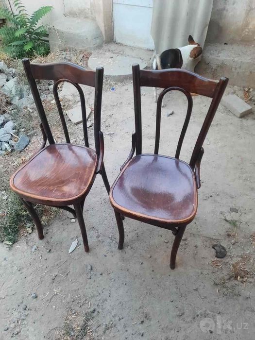 Старинные венские стулья