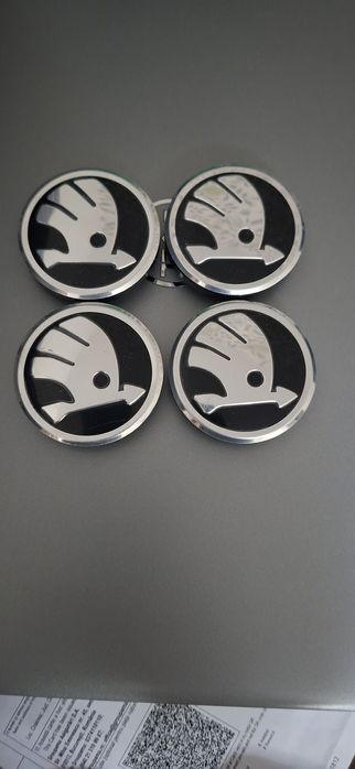 1 set de 4 capacele  jante skoda