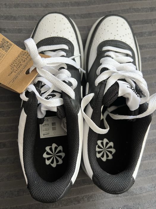 НОВИ Nike Panda Court Vision Low 39