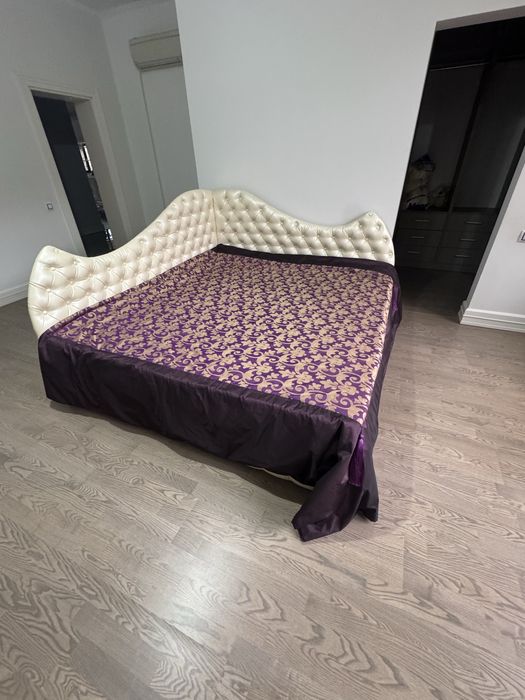 Дизайнерская кровать