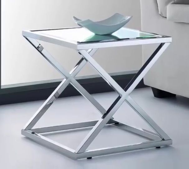 скамейки. Железо деревянные.