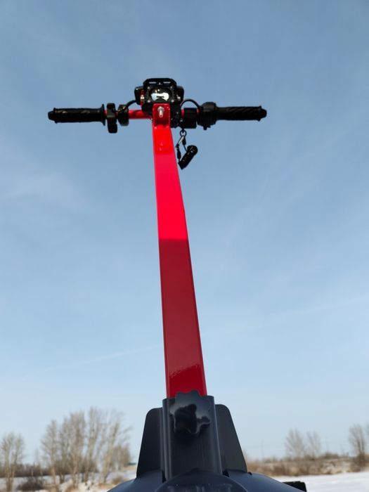 Электросноуборд новый.