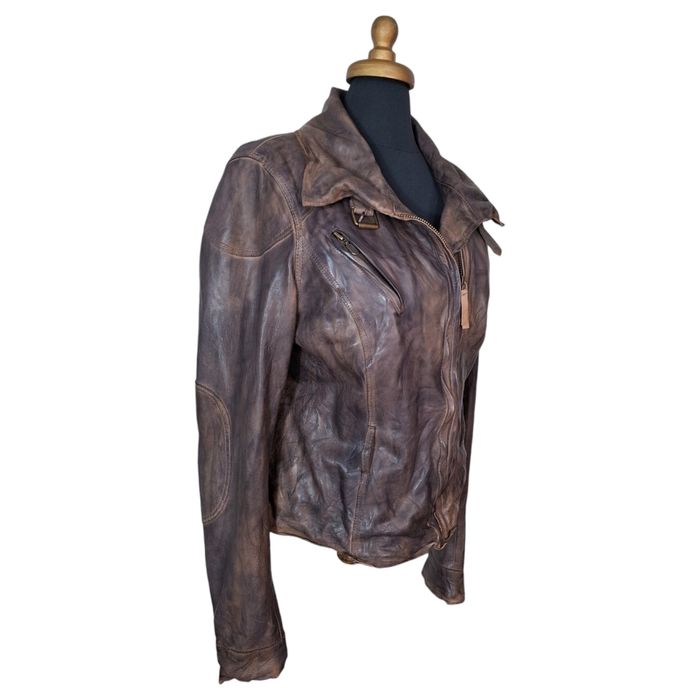 Голяма колекция от дамски кожени якета / истинска кожа - Muubaa и др.