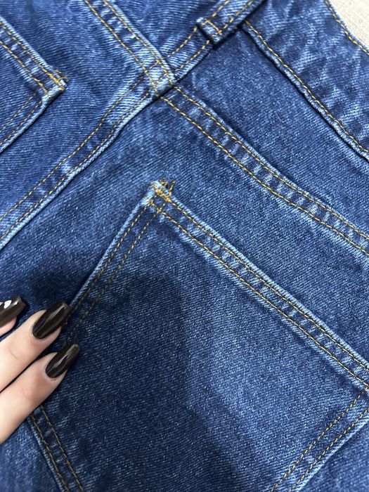 Широки сини дънки – чисто нови, размер M