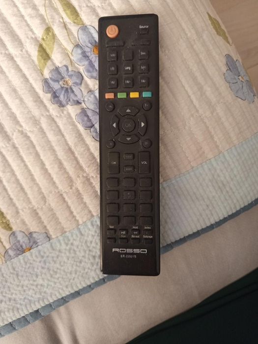 Televizor Rosso 43