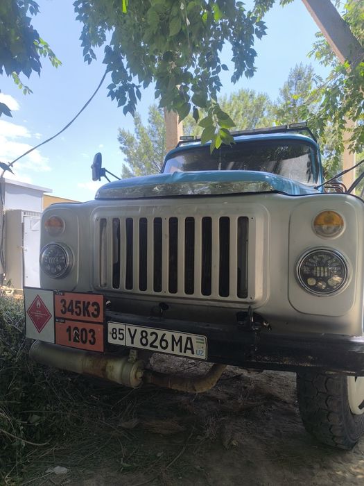 Bezavoz benzin tashuvchi mashina sigʻimi 5 .2 tonna