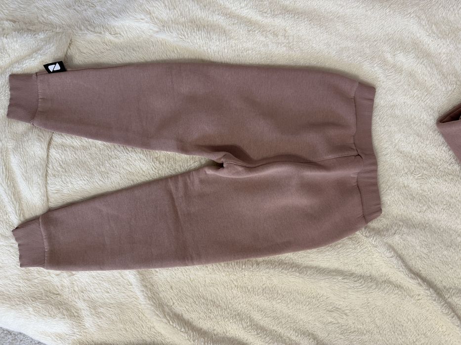 Костюм на девочку от Bodo