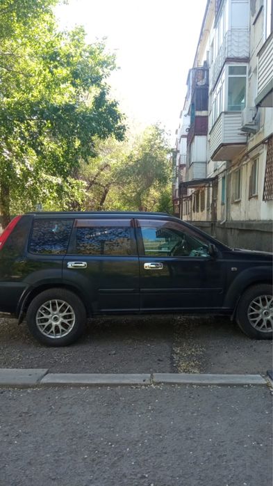 Продам Ниссан x-Trail срочно