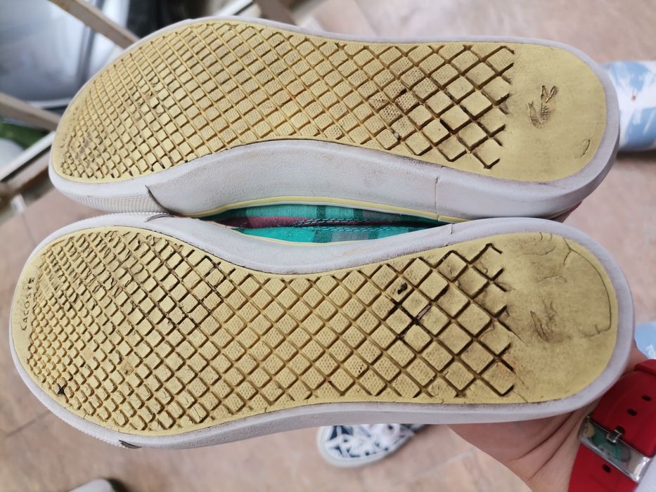 Lacoste, Gioseppo  - 32,33