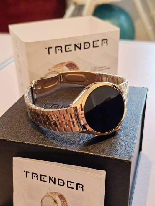 НОВ ! Луксозен Смарт Часовник - TRENDER POCH - Rose Gold  - AMOLED -  Bluetooth Разговори !