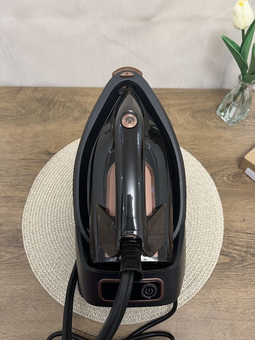 Ютия с парен генератор Princess 323090 Steam Station