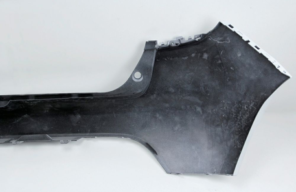 Bara spate noua vopsita alb cod vopsea 369 Renault Clio 2012 - 2019