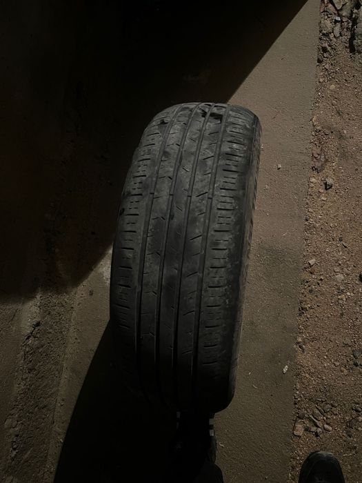 Бушный   покрышка205/60/16  всесезонка