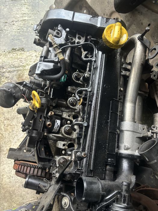Motor Renault Clio 3  1.5 dci 55 kw 74cp an 2011