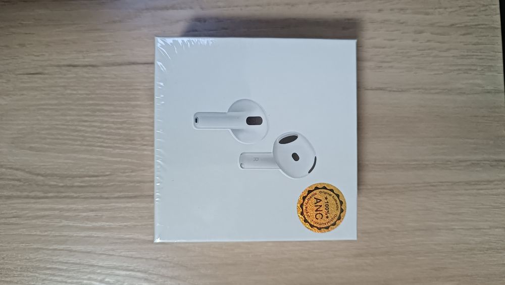 AirPods 4 Premium