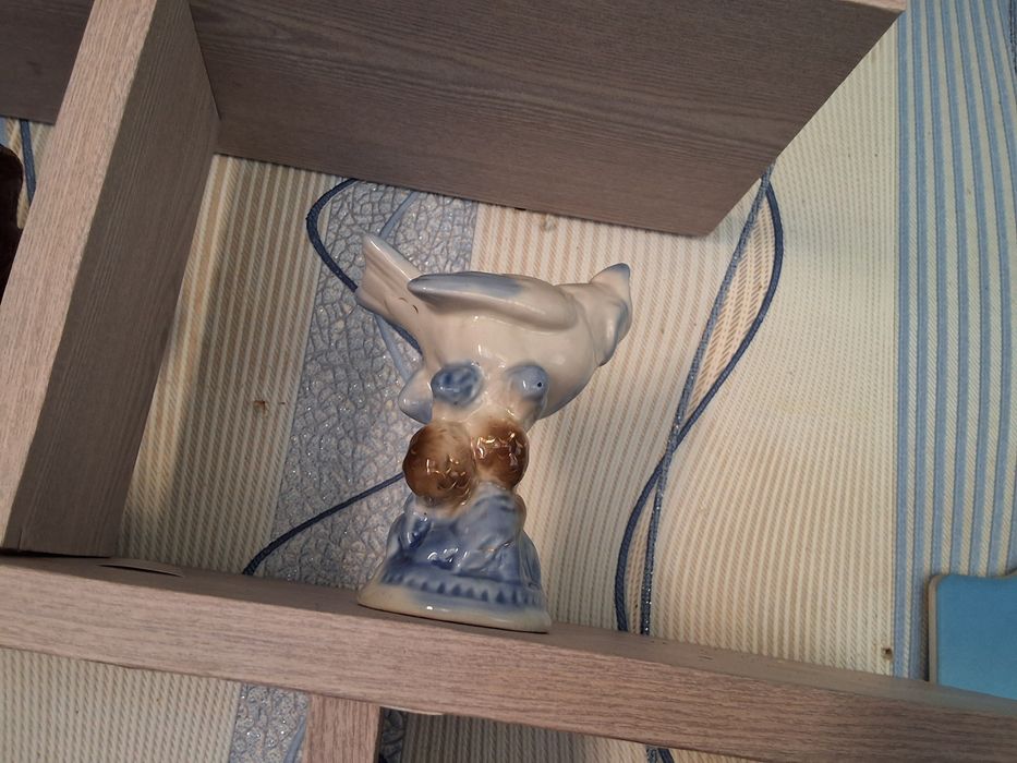 Антиквариат статуэтка