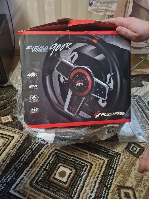 Продам игровую приставку