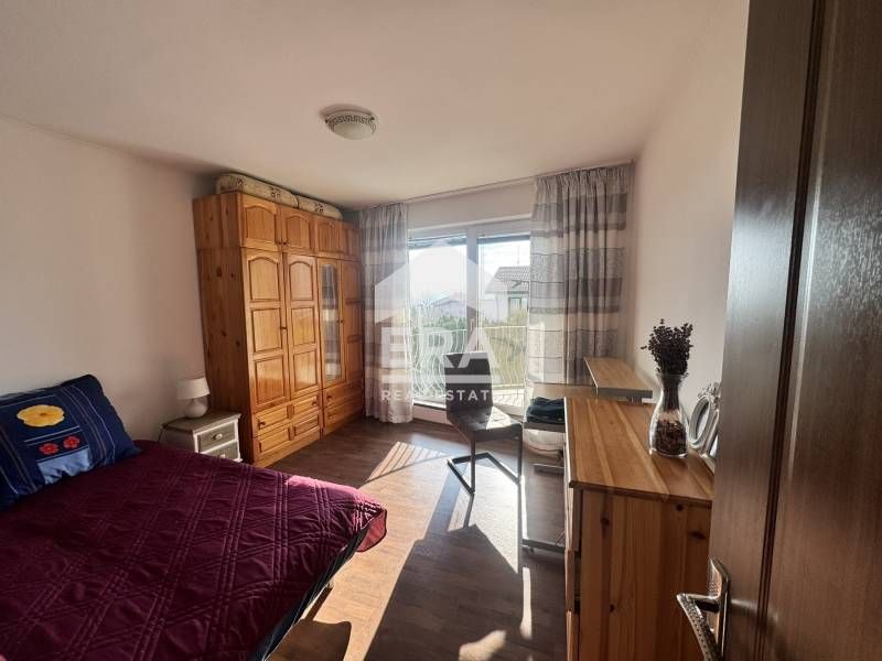 ЕКСКЛУЗИВНО! Двуетажна къща | басейн | гараж | сауна | джакузи -  обл.