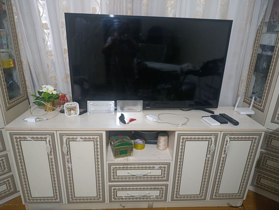 Продаётся телевизор samsung диоганал 43