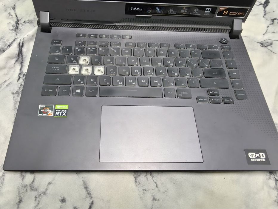 Игровой ноутбук Asus ROG Strix G15