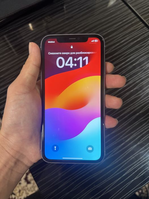 Iphone 11 sotiladi sirochni hamma joyi chotki ishledi