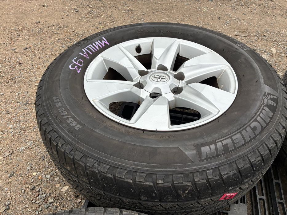Toyota Prado r17 6x139.7 оригинал