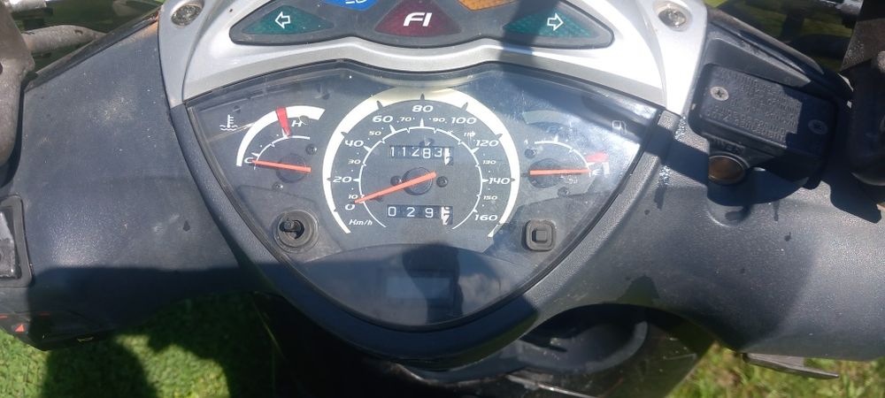 Vând Honda sh 150cm!