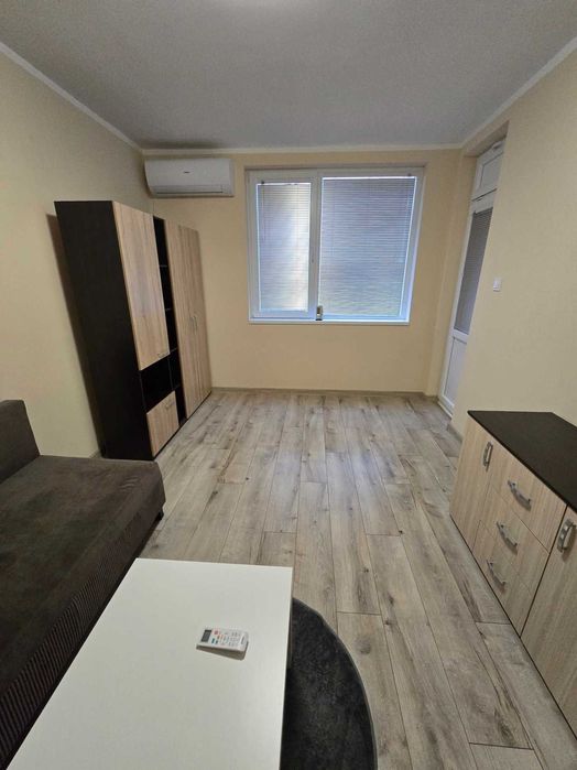 Продава се Тристаен апартамент в Пловдив, Тракия - 85 кв.м за 834 €/кв.м - Снимка #12