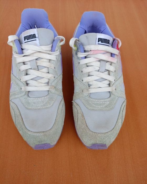 Vând pantofi sport Puma, produs de calitate superioara, mărime 38