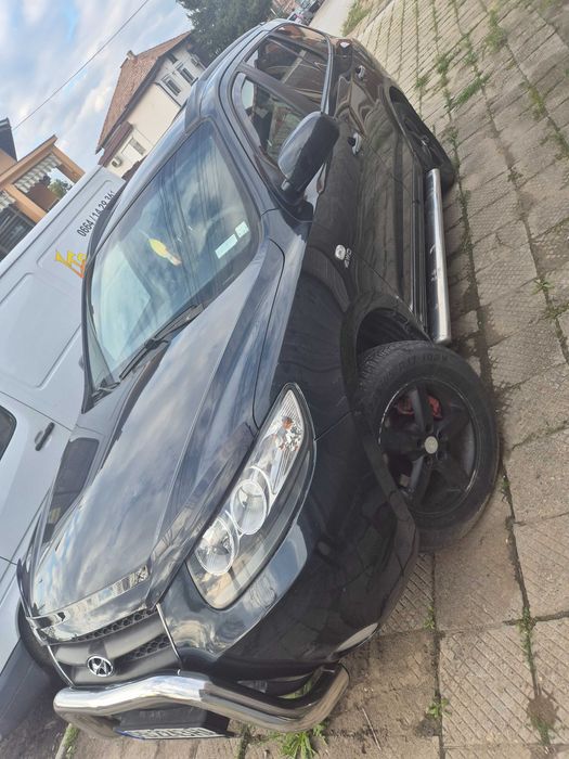 Продавам Hyundai Santa Fe, 4x4 много добро състояние