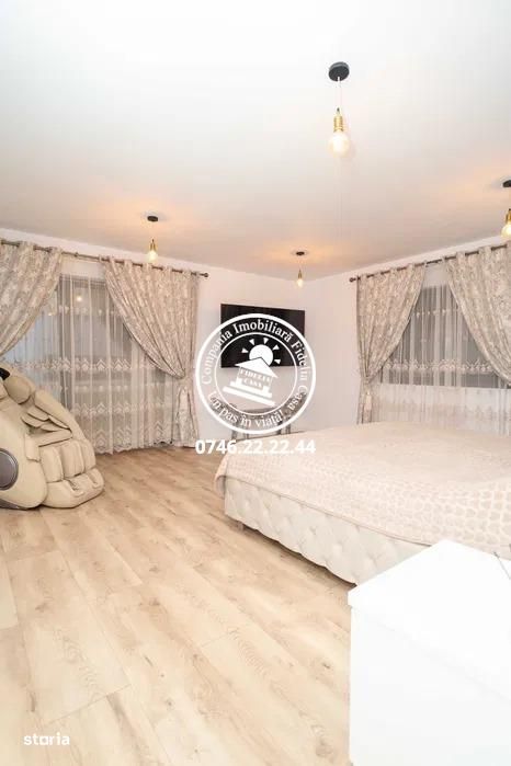 Vila  de vanzare  Breazu,