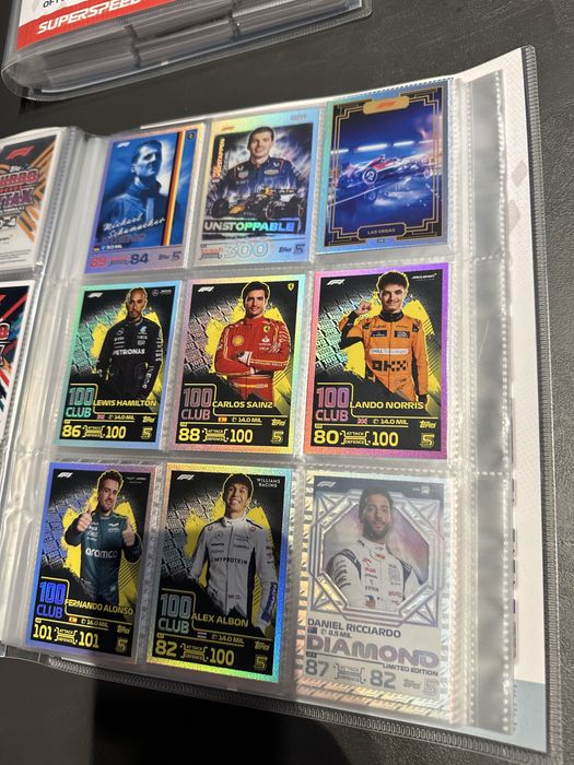 Topps F1 24 класьор колекторски карти.