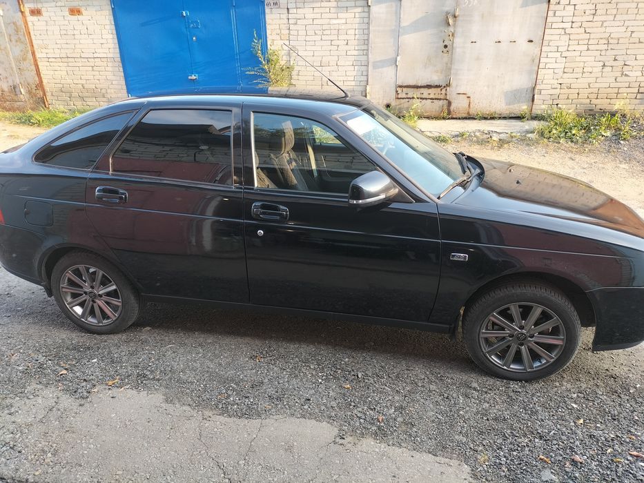 Продам Приору 13 год