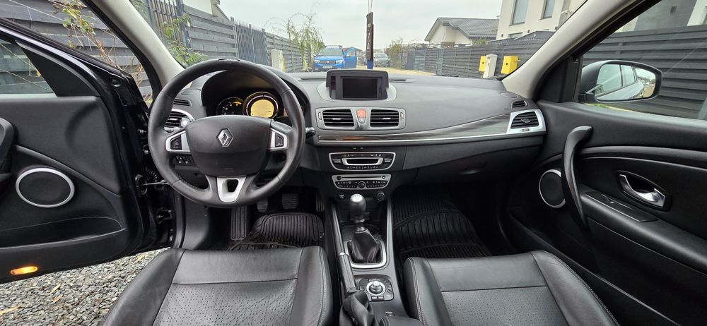 Renault Megane 3 Break / 26.10.2011 / Euro 5 / Diesel /