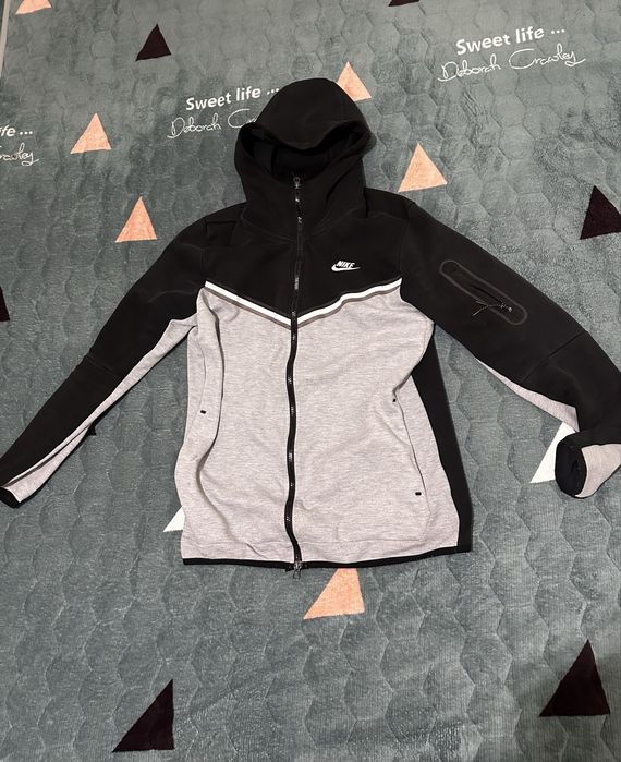 Nike tech fleece
